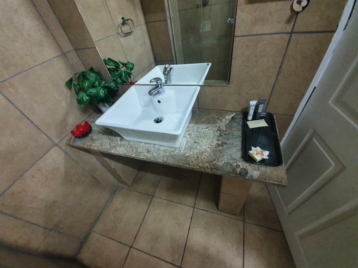 Leach Lodge Kuruman Eksteriør billede