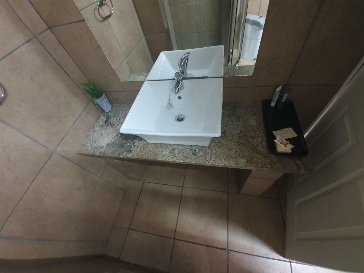 Leach Lodge Kuruman Eksteriør billede