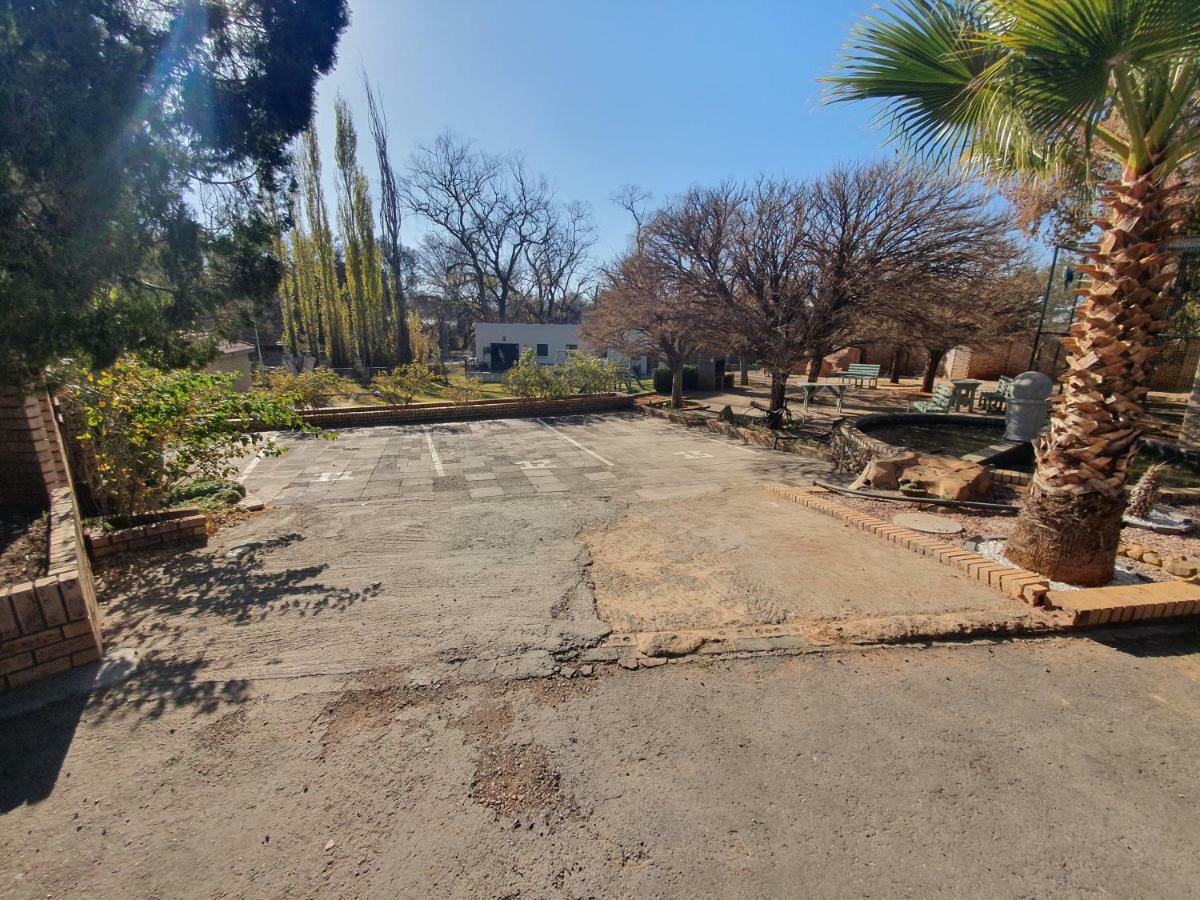 Leach Lodge Kuruman Eksteriør billede